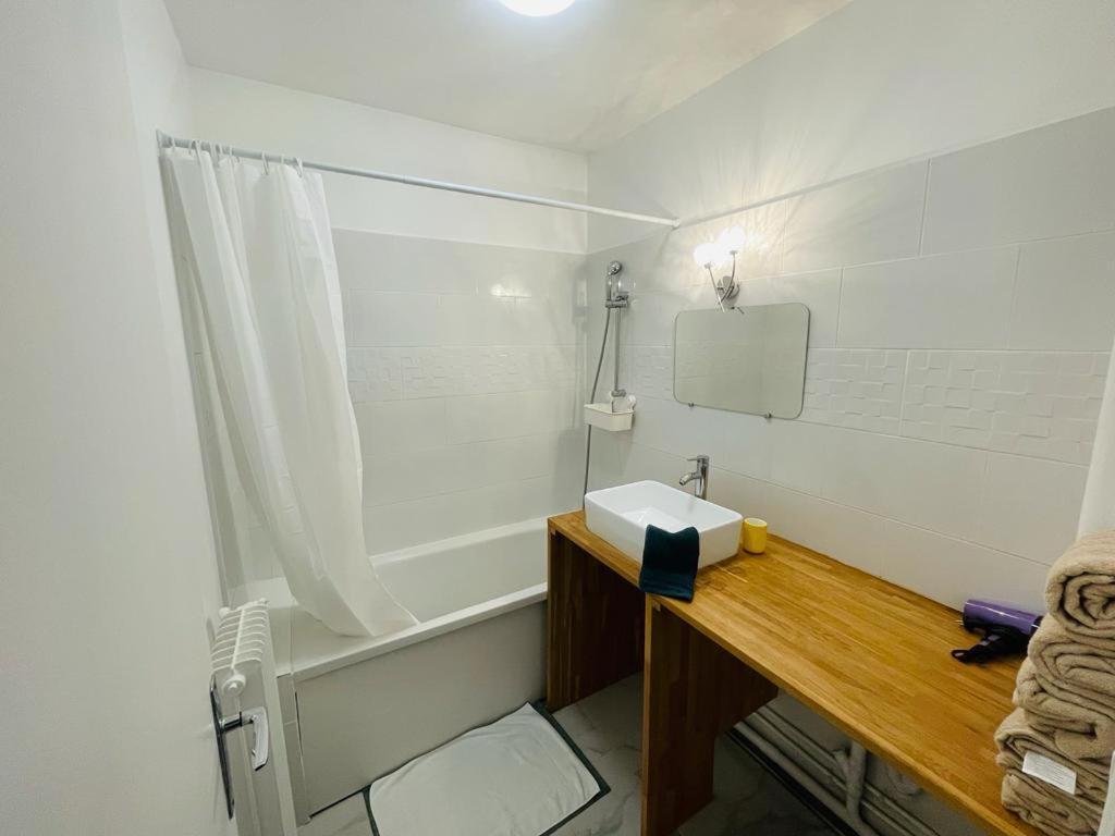 Appartement Bastille - Voltaire - Saint Paul - Centre De Paris - 5 Pers Exterior foto
